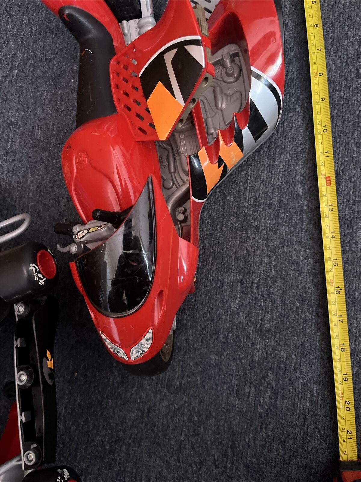 Action Man: Racing Car C-022E 30cm, Motor Bike 44cm 2000 C-078A ,11