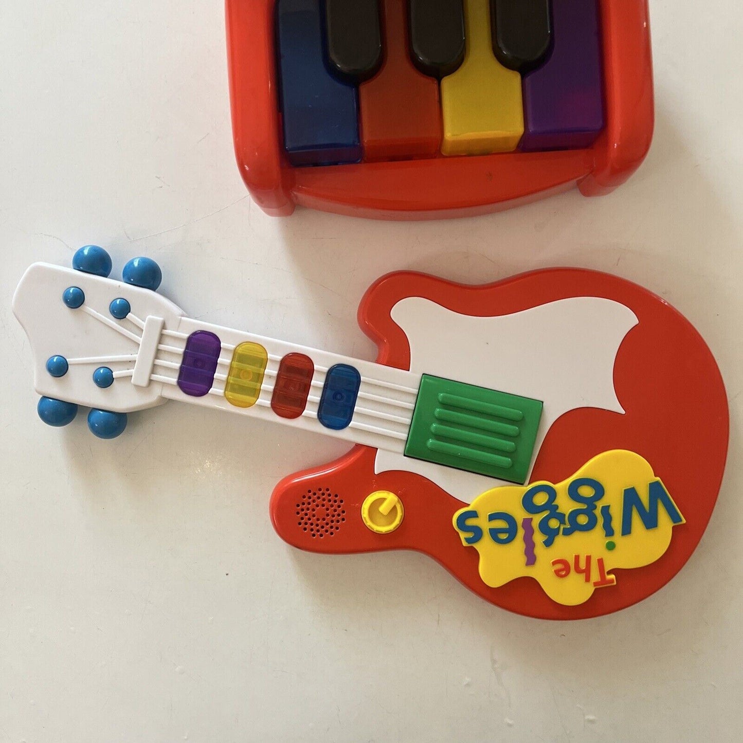 The Wiggles Keyboard & Guitar 2019