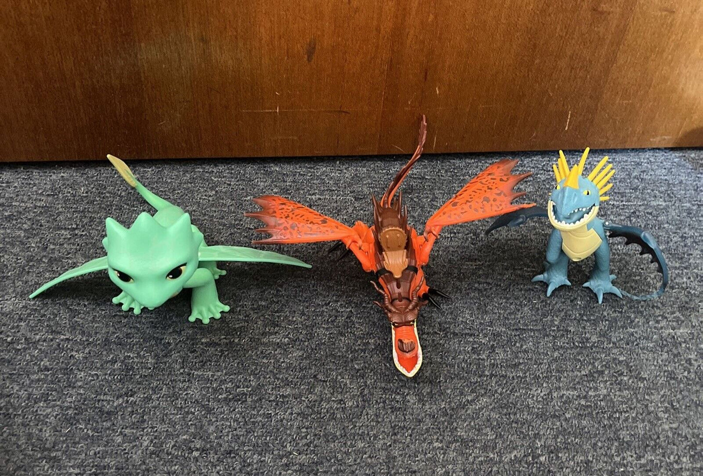 3x How to Train Your Dragon Figure: Stormfly 2018, Summer 2020, Hookfang 2018