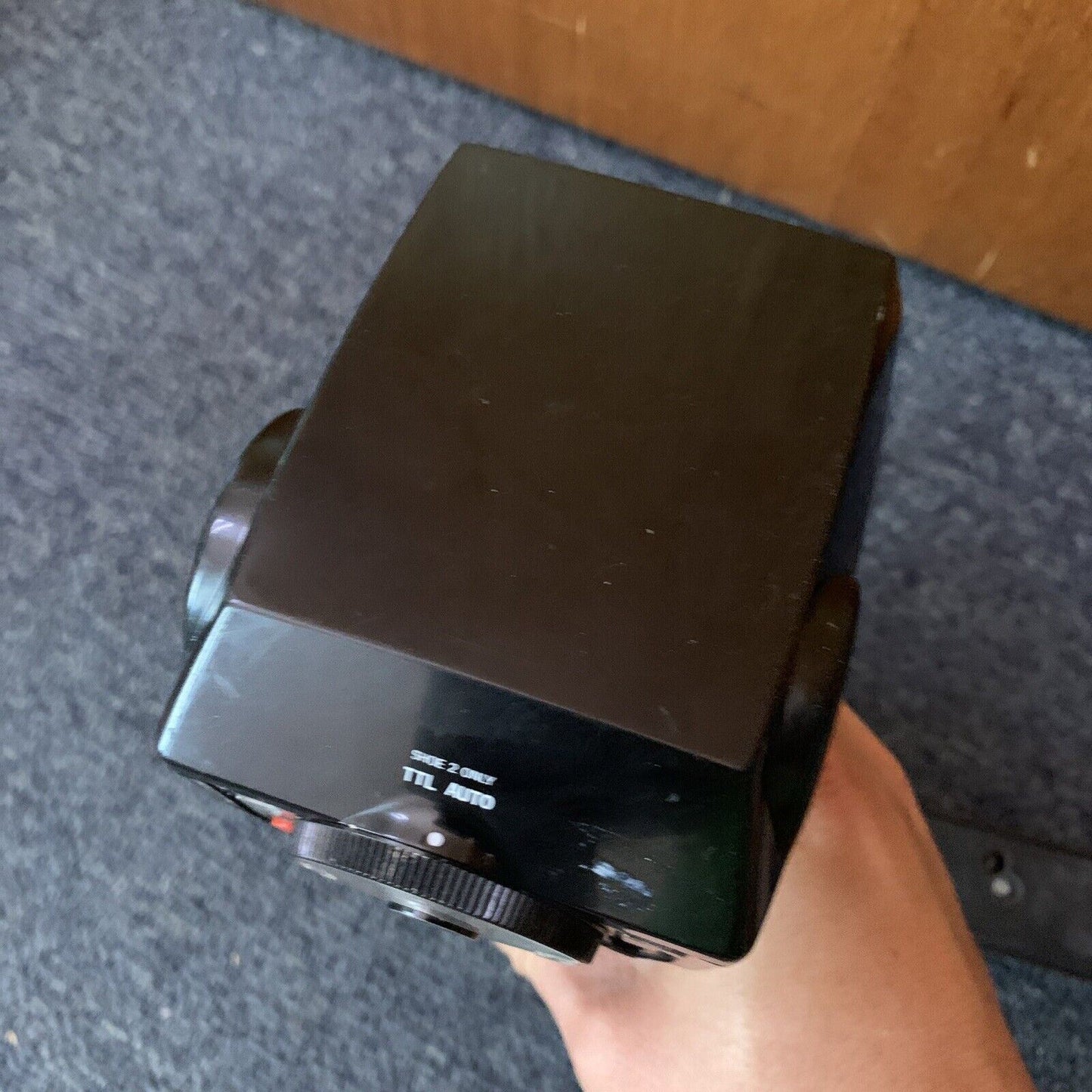 Vintage Olympus Quick Auto 310 Camera Flash with Olympus Bounce Grip