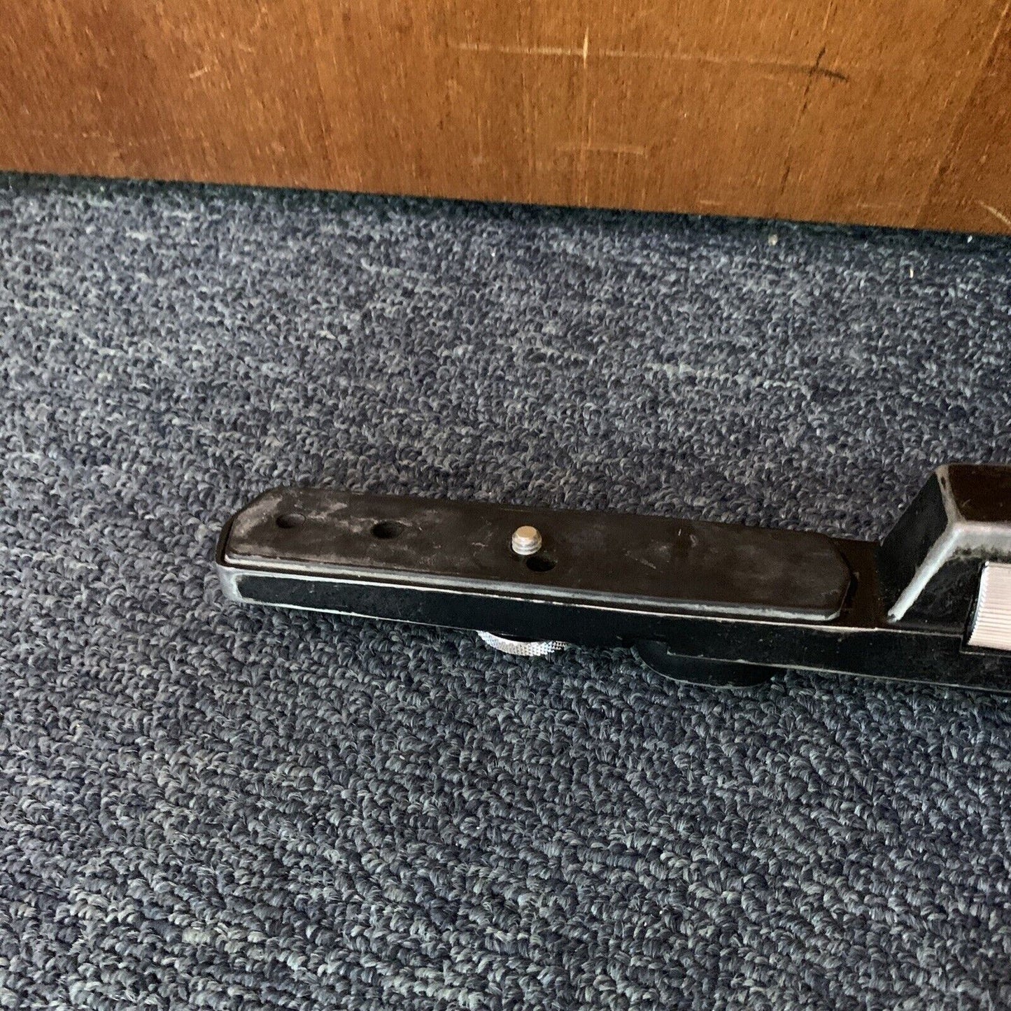 Vintage Olympus Quick Auto 310 Camera Flash with Olympus Bounce Grip