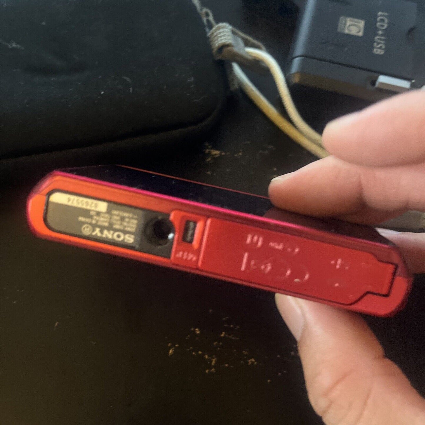 Sony Cyber-Shot DSC-TX20 16.2MP Waterproof Digital Camera