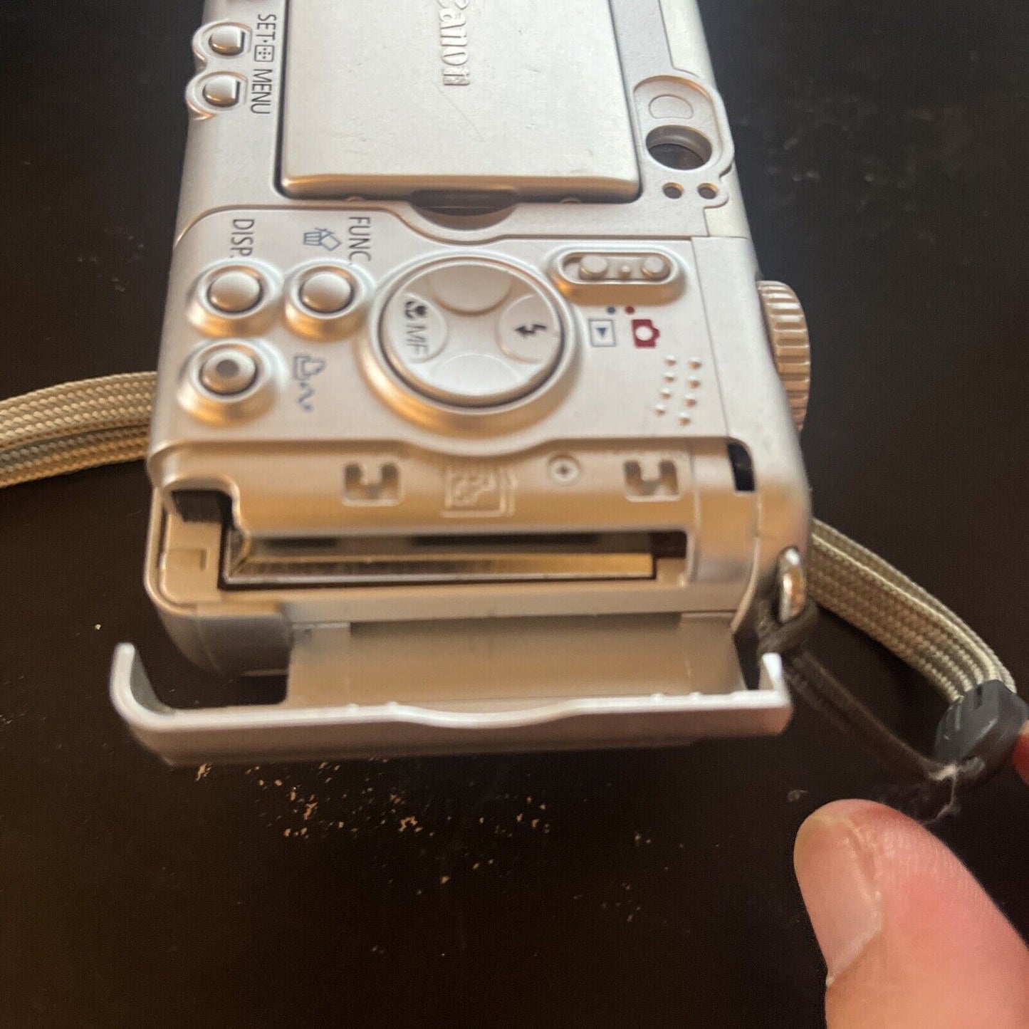 Canon PowerShot A95 5MP Digital Camera with 3x Optical Zoom