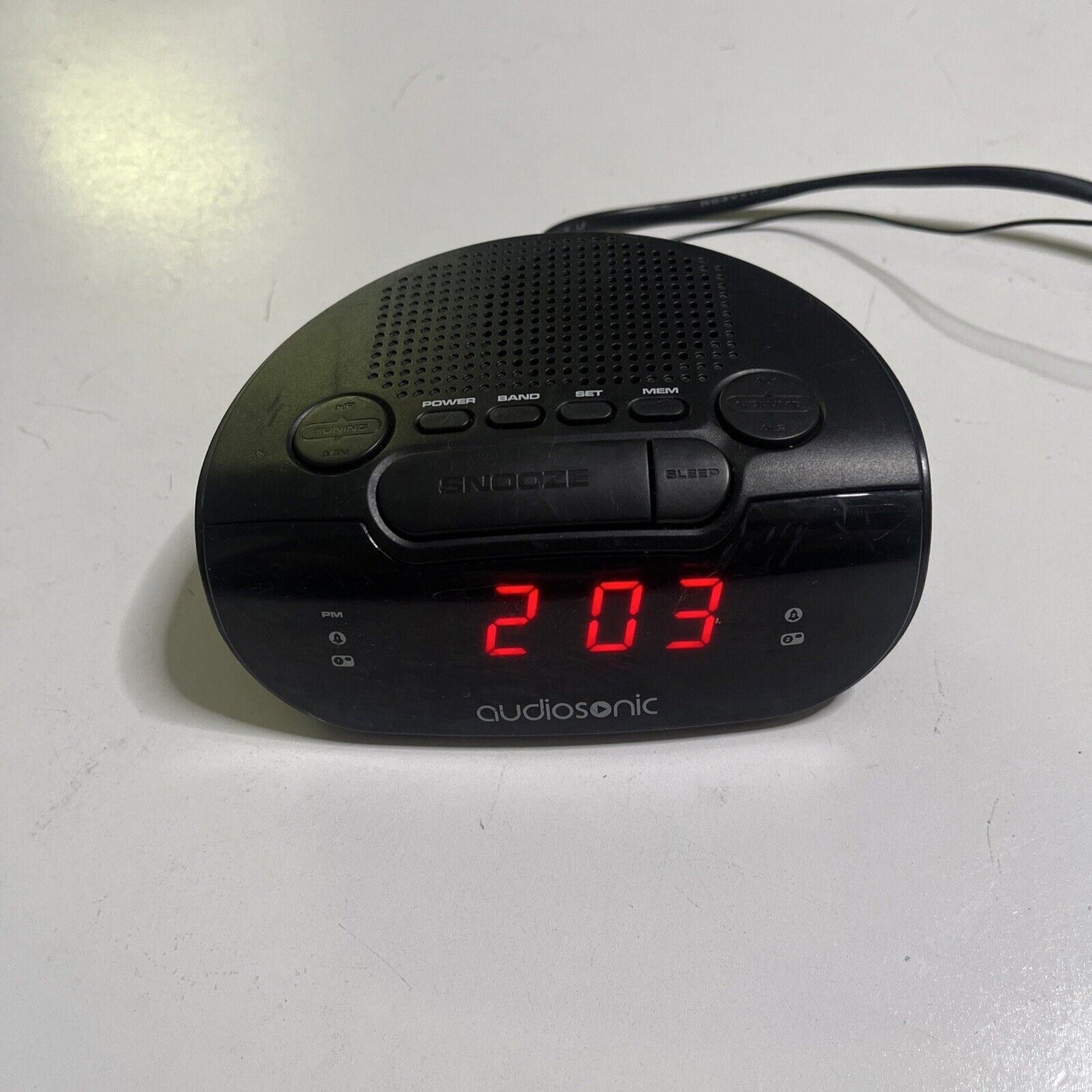 Audiosonic CR-06PL Digital Clock Alarm AM/FM Radio