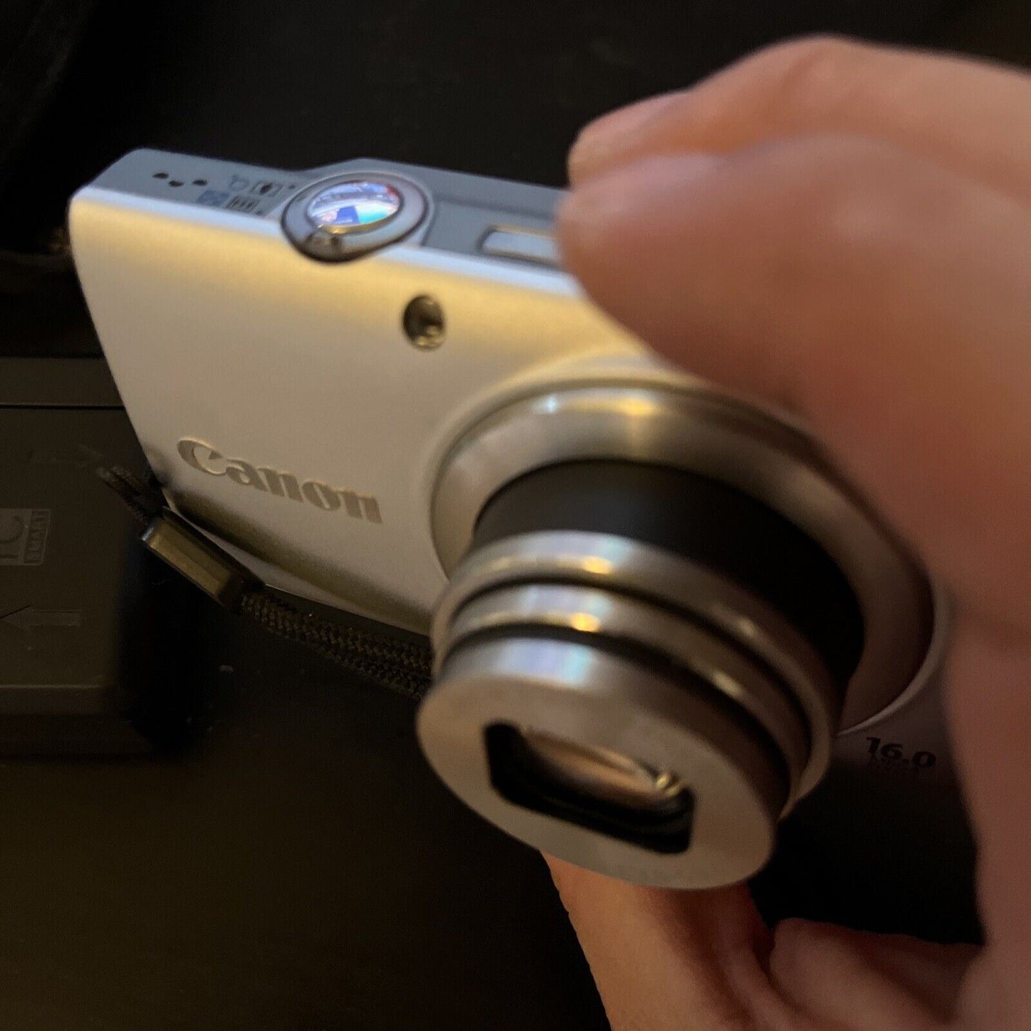 Canon PowerShot A4000 IS HD Digital Camera 16MP PC1730 Silver