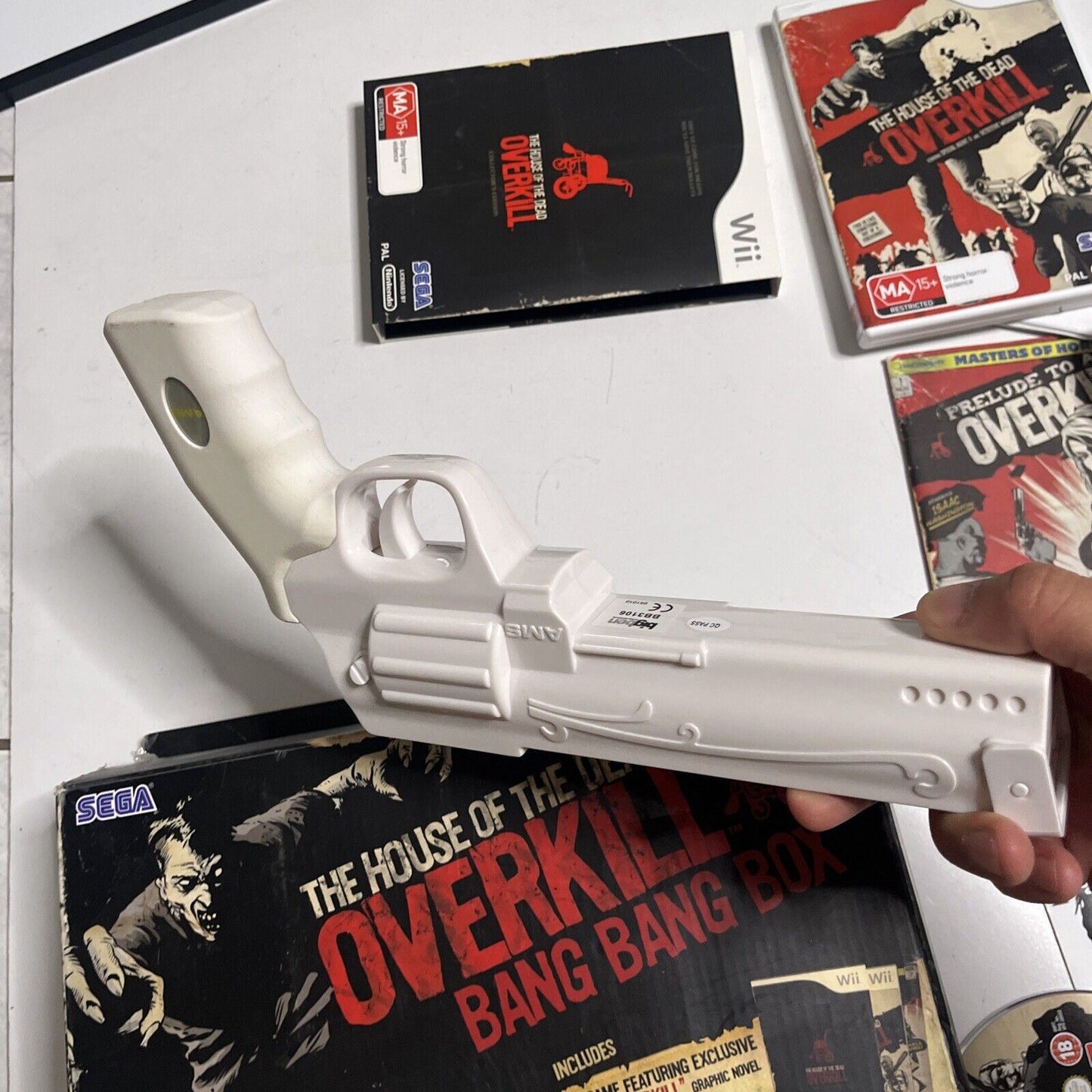The House Of The Dead - Overkill Bang Bang Box Nintendo Wii 2x Guns PAL & Novel