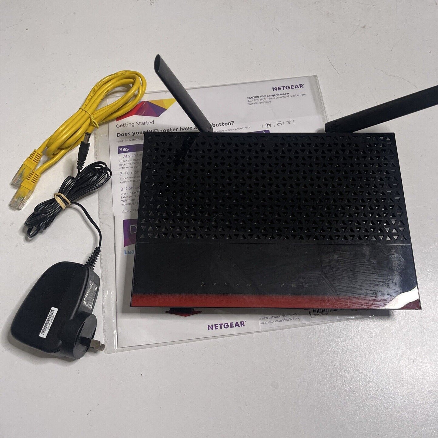 NETGEAR EX6200 AC1200 Dual Band Wifi Range Extender