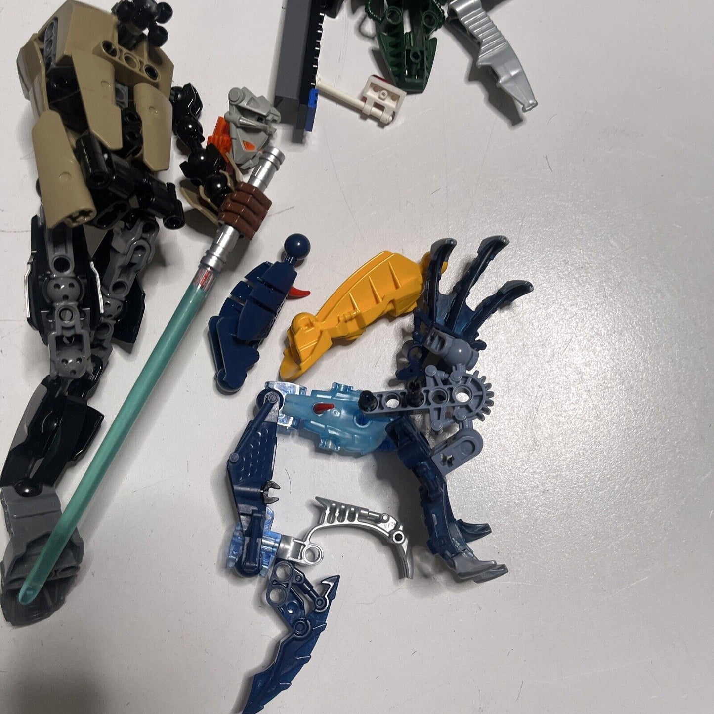 Lego Bionicle 410g Assorted Characters Weapons and Pieces