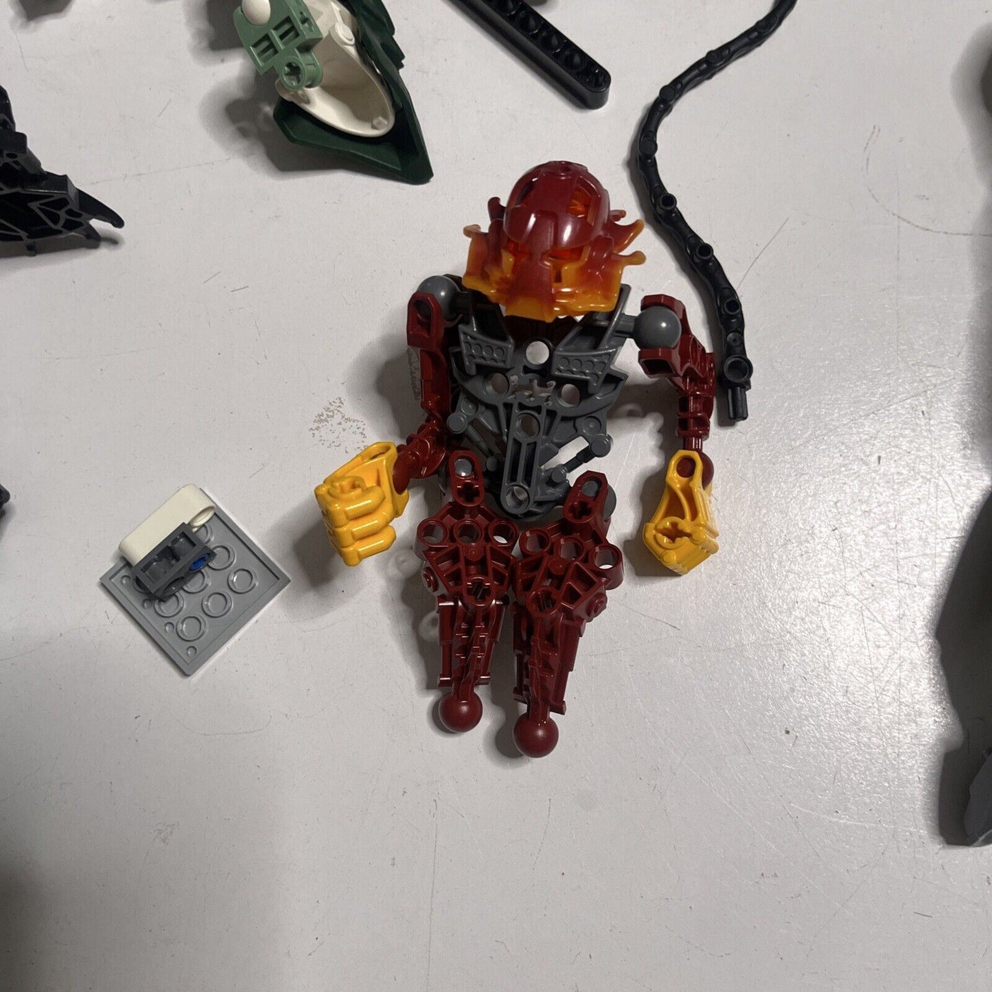 Lego Bionicle 410g Assorted Characters Weapons and Pieces