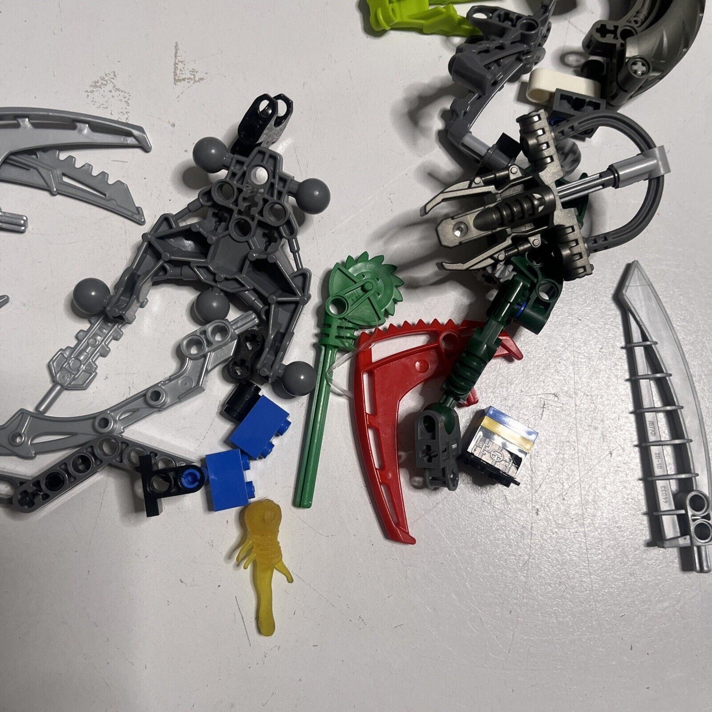 Lego Bionicle 415grams Assorted Characters Weapons and Pieces