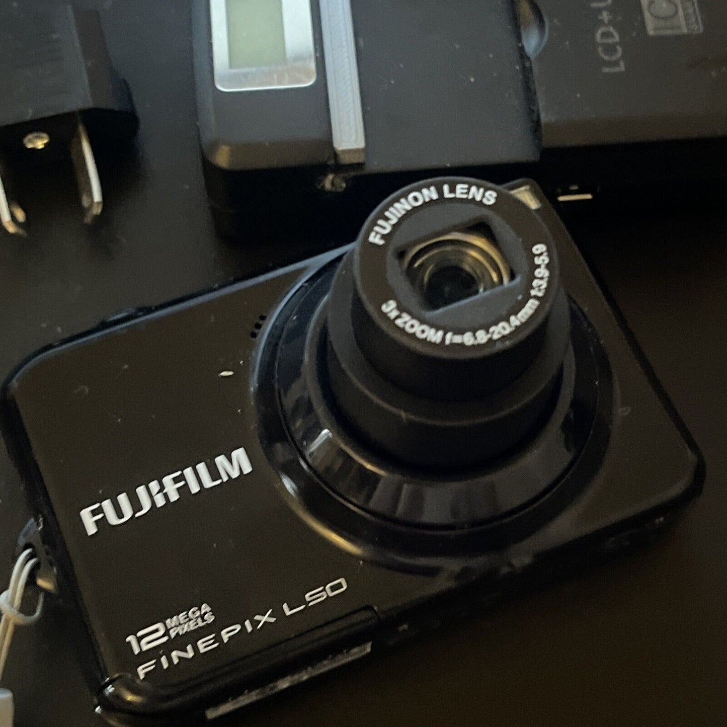 Fujifilm Finepix L50 Digital Camera 12MP