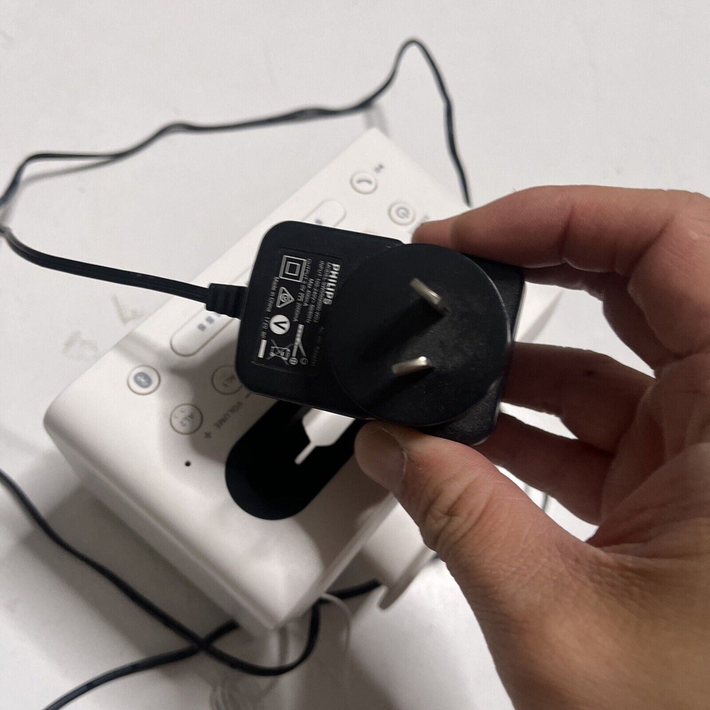 Philips AJT5300W/79 Digital Alarm Clock Bluetooth FM Radio