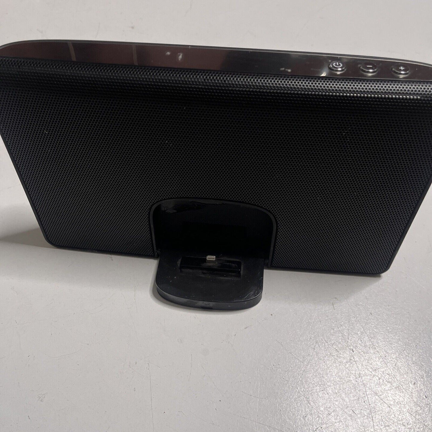 Portable Docking Speaker with Lightning Connector for iPhone Model IS767