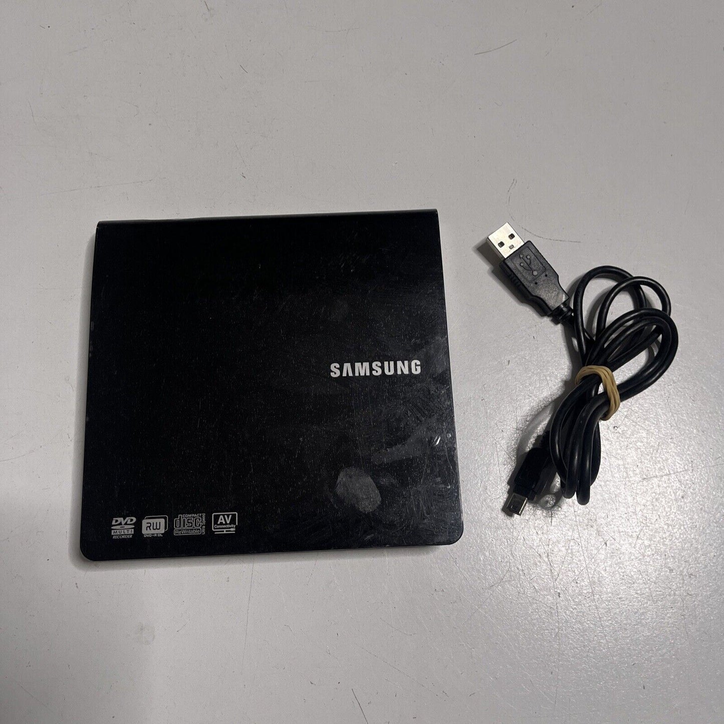 Samsung External Portable Slim DVD Drive USB DVD+RW Writer SE-208 Burner