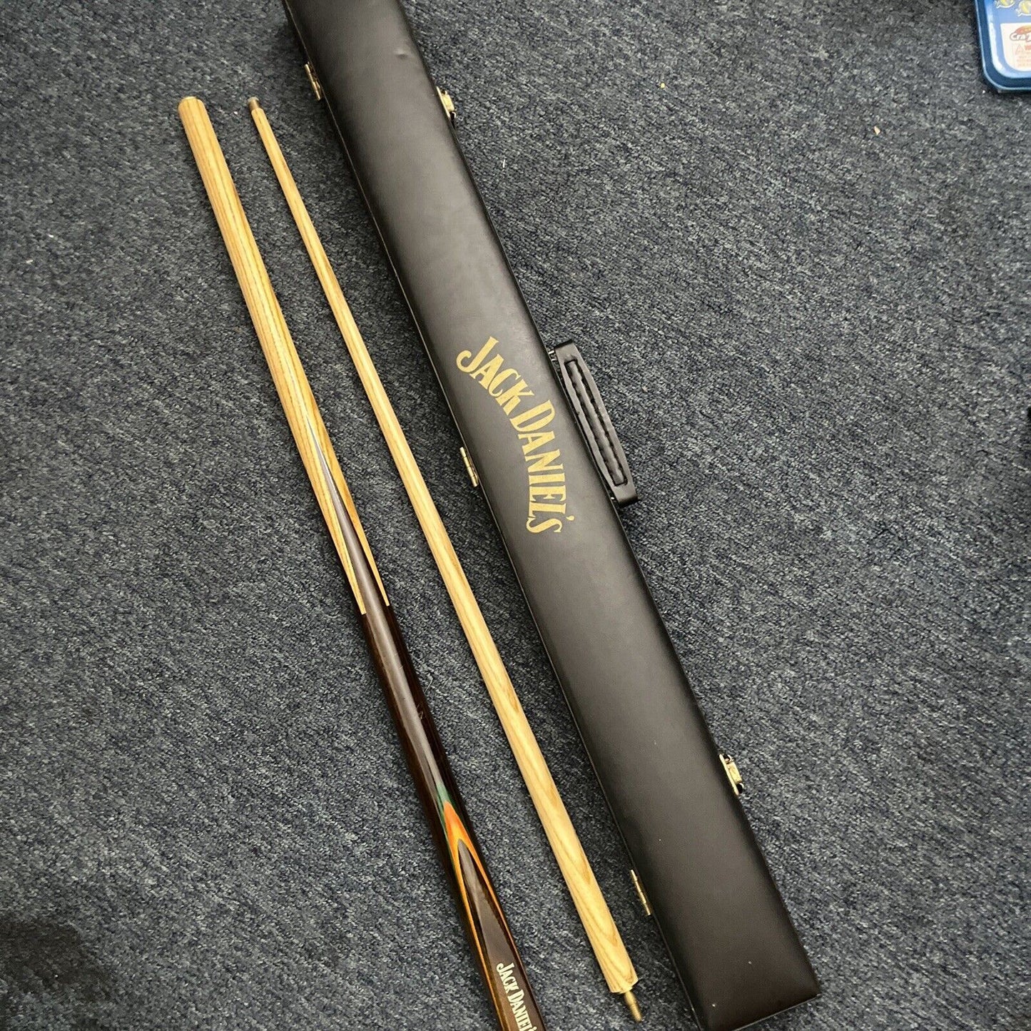 Jack Daniels Pool Cue With Case