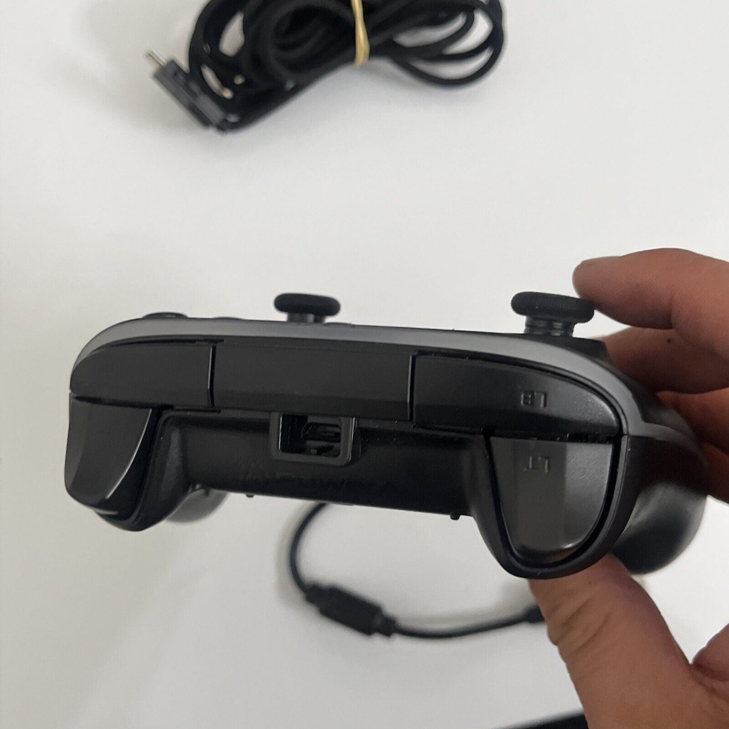 PowerA Fusion Pro Wired White Controller for Xbox One - Xbox One 1510523-01