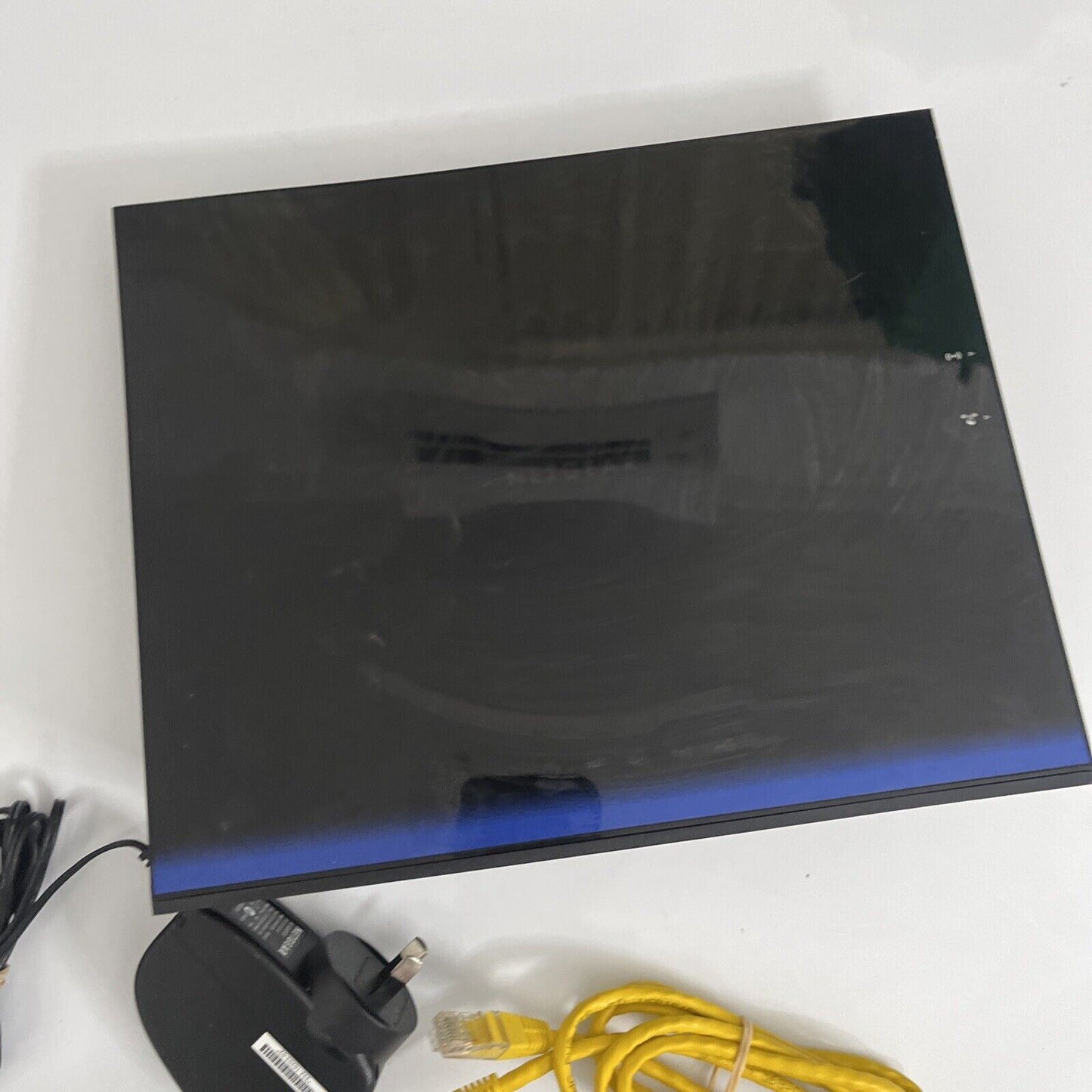 NETGEAR D6200 - ADSL Wifi AC1200 Modem Router - w/ Power, DSL & Ethernet Cables