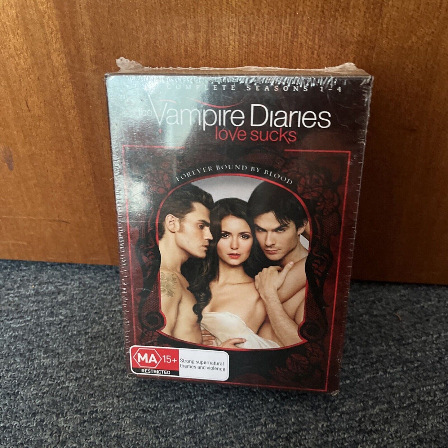*New Sealed* The Vampire Diaries : Season 1-4 | Boxset (DVD, 2013) Region 4