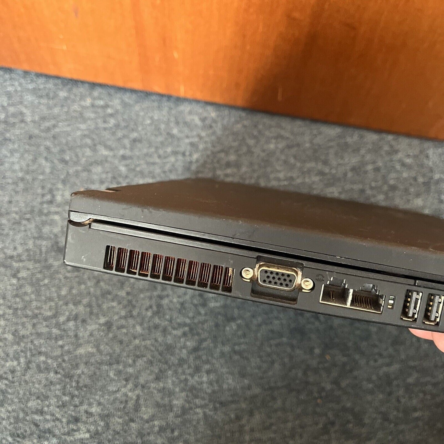 Lenovo ThinkPad T400 Intel Core2 Duo 2.4Ghz 2gb RAM 150gb 14.1" DVD Drive