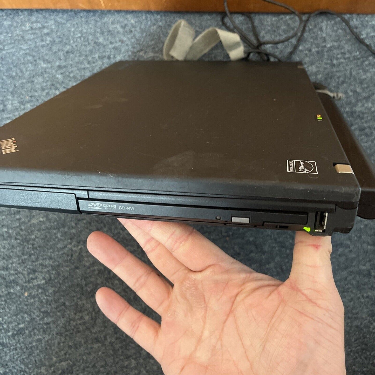 Lenovo ThinkPad T400 Intel Core2 Duo 2.4Ghz 2gb RAM 150gb 14.1" DVD Drive