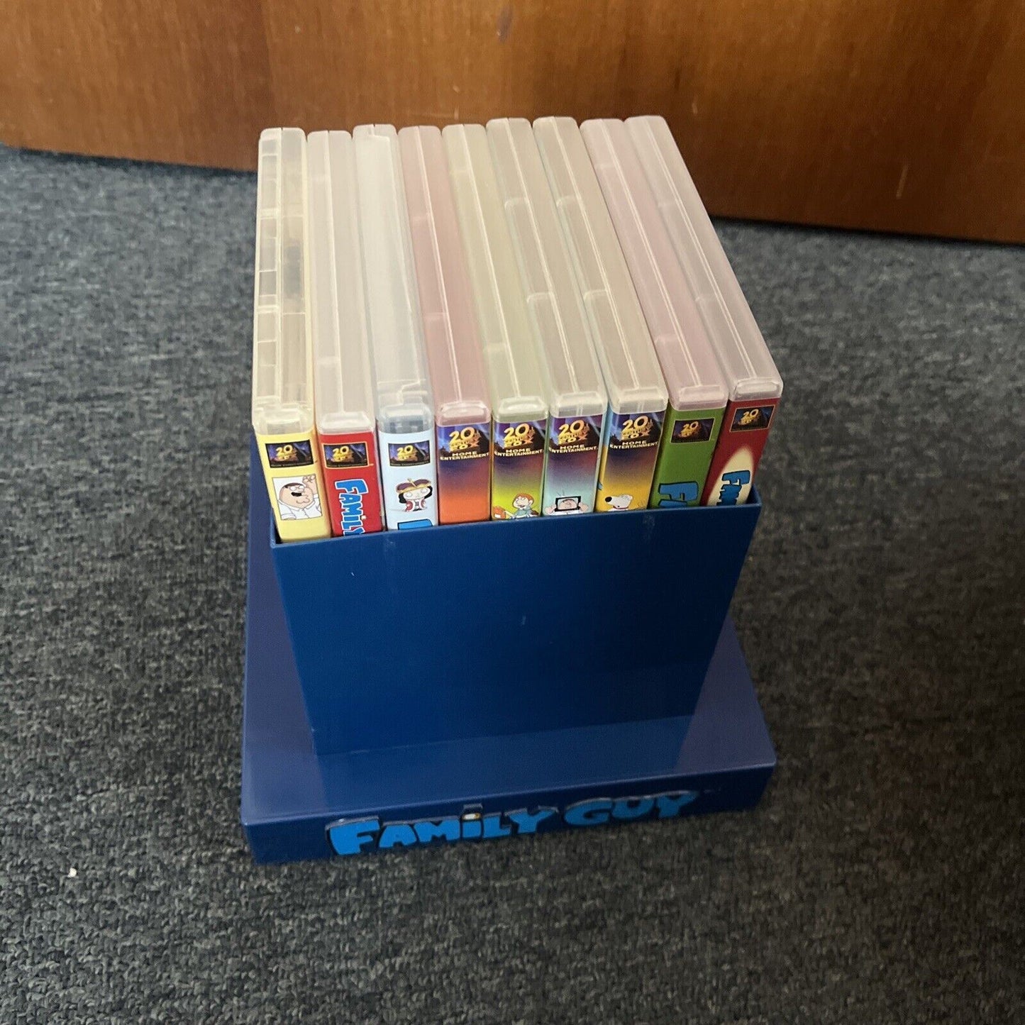 Family Guy Stewie Head Case Season 1-9 (DVD, 2009, 25-Disc) Region 4