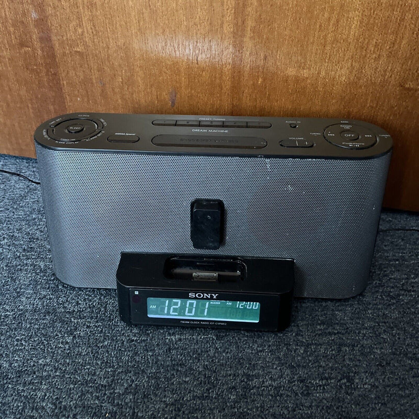 Sony Dream Machine Alarm Clock AM/FM Radio ICFC1iPMK2 30Pin iPod
