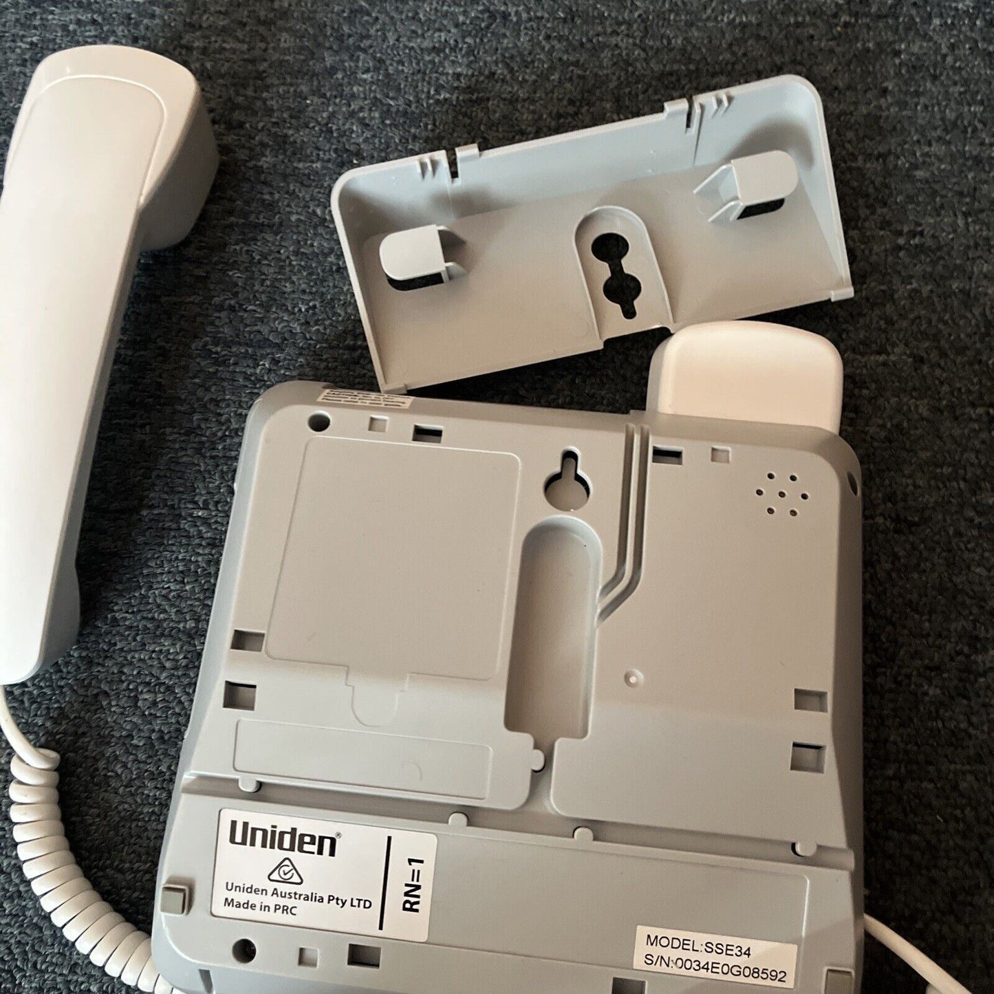 Uniden Sight & Sound Enhanced Corded Phone SSE34