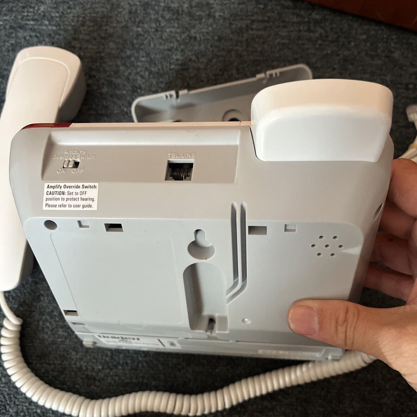 Uniden Sight & Sound Enhanced Corded Phone SSE34