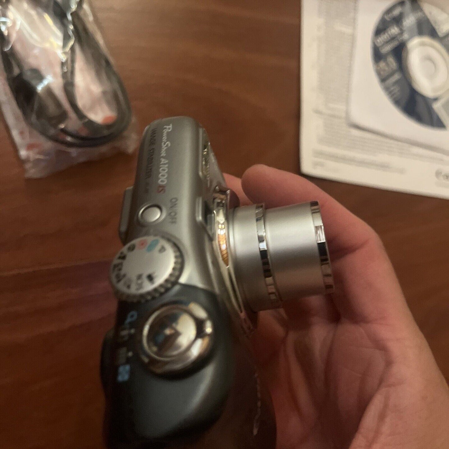 Canon PowerShot A1000 IS Digital Camera with Manual Box 10.0MP