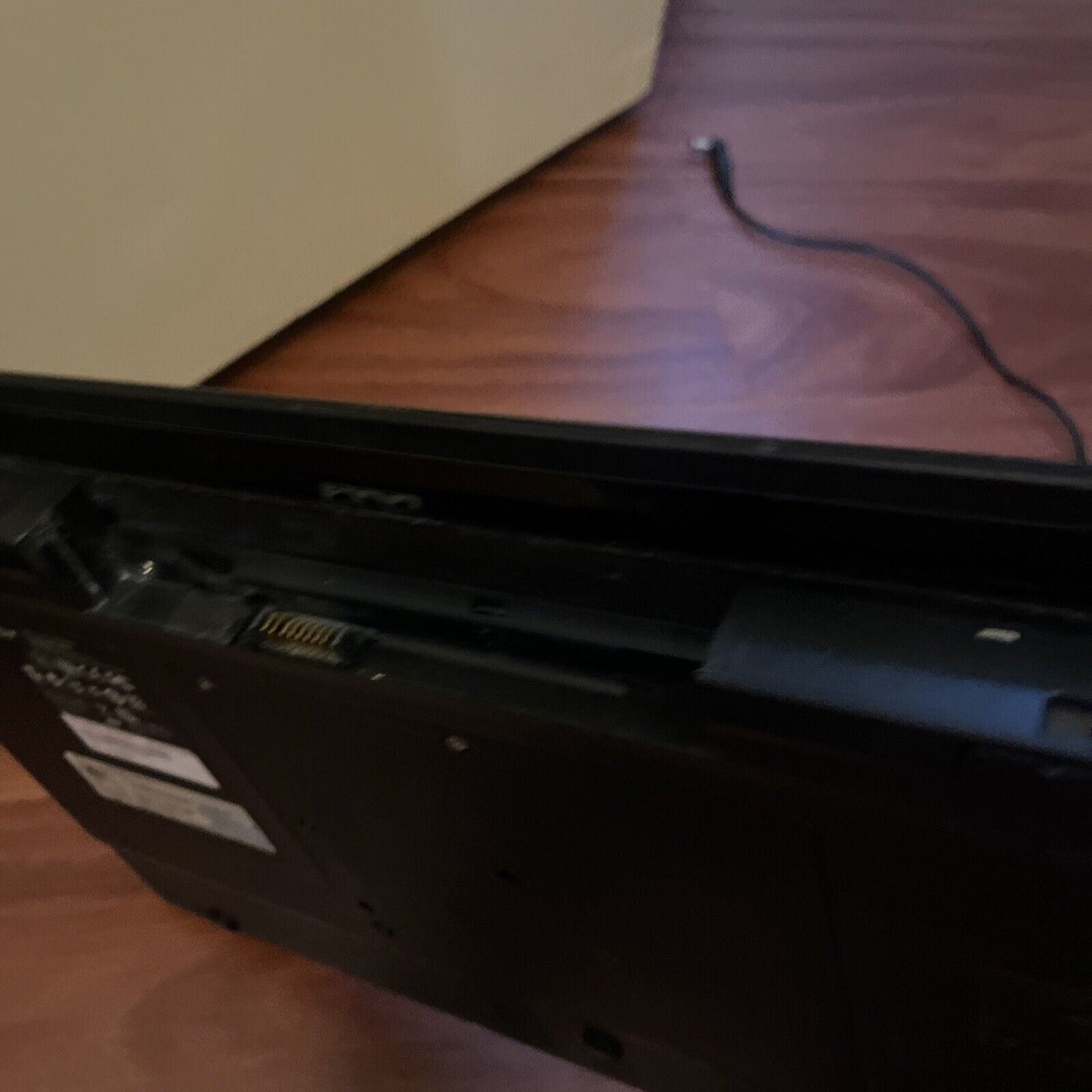 Acer Aspire 5820TG i5 15.6" 4Gb RAM 750gb HDD *for parts LCD damage no battery*