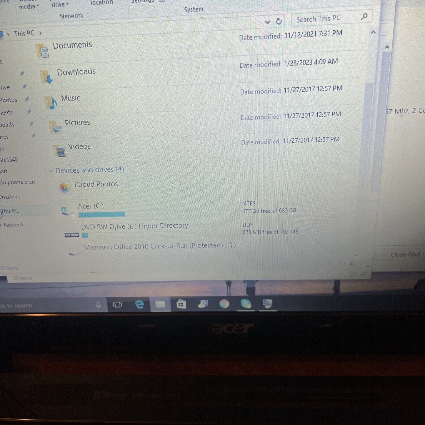 Acer Aspire 5820TG i5 15.6" 4Gb RAM 750gb HDD *for parts LCD damage no battery*