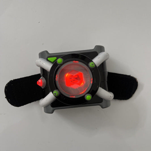 BEN 10 Ten Omnitrix Watch Lights Sounds Playmates