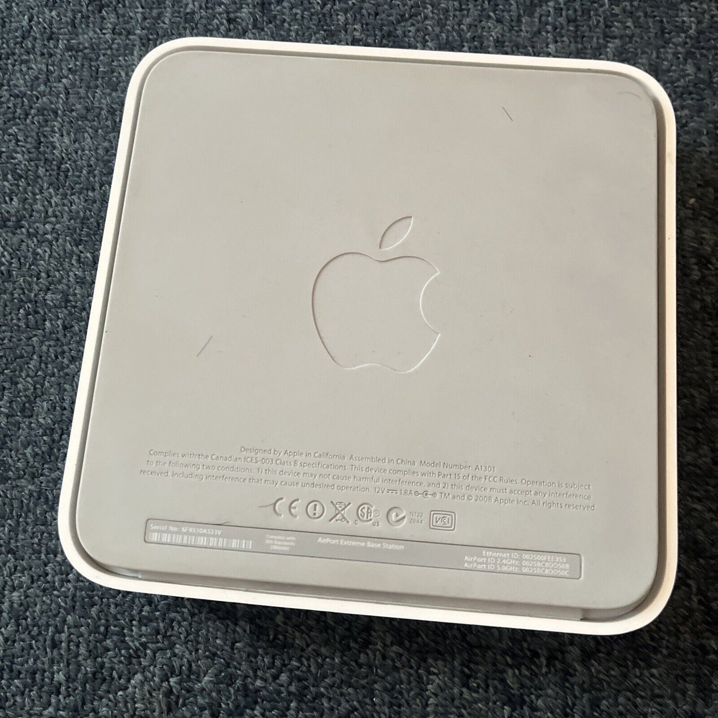 Apple AirPort Extreme Base Station A1301 Model No. A1301