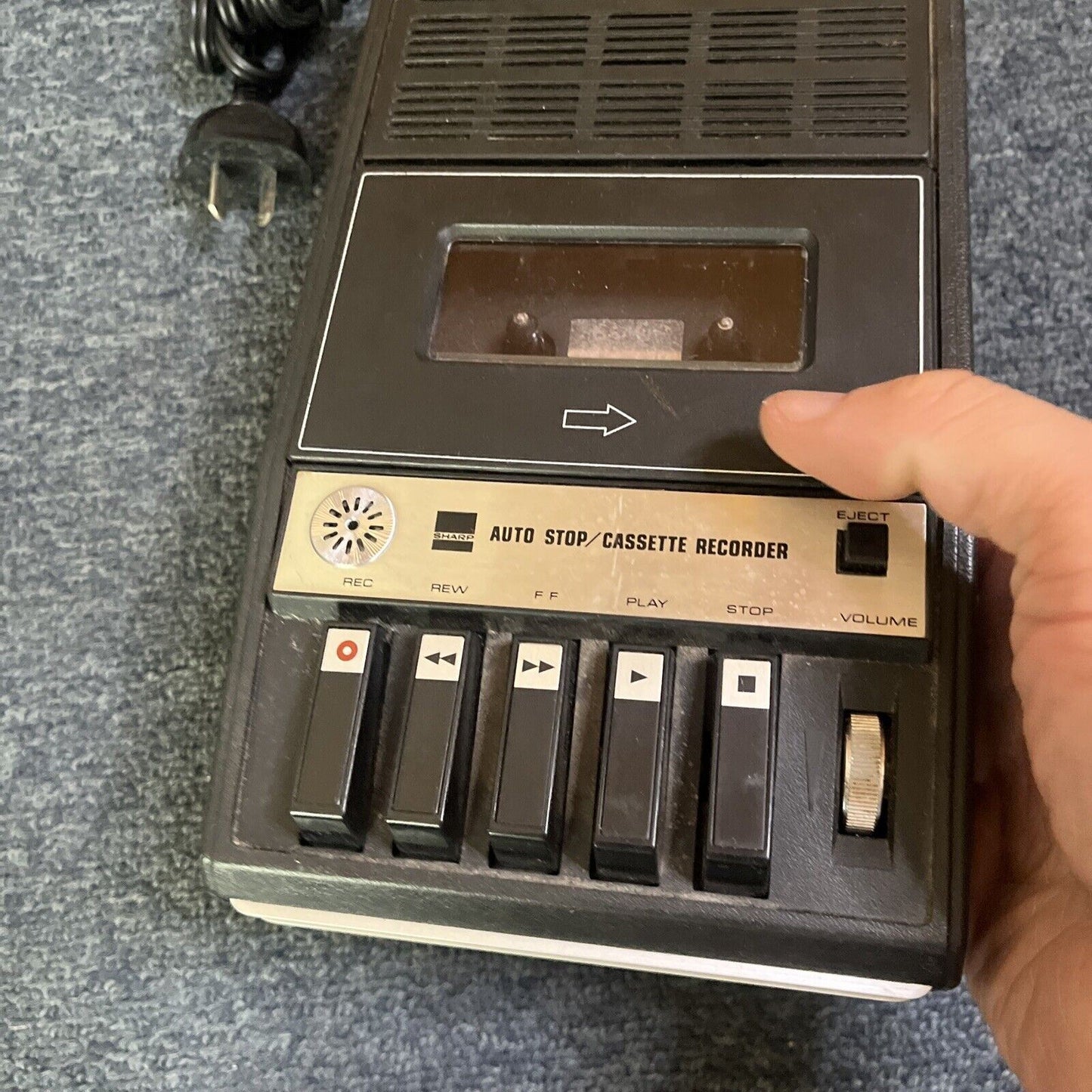 Sharp RD-600XA Portable Cassette Tape Recorder