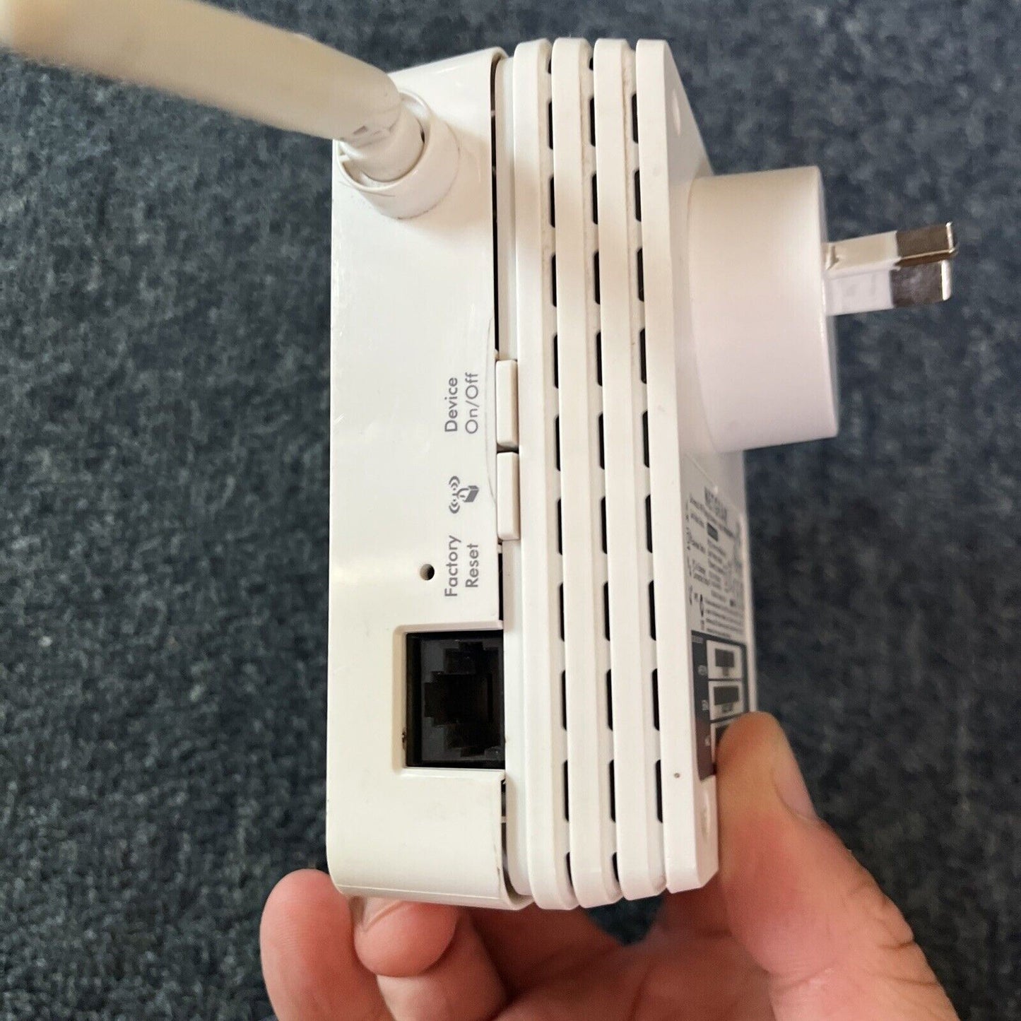 Netgear Universal Wifi Range Extender WN3000RP V1H2