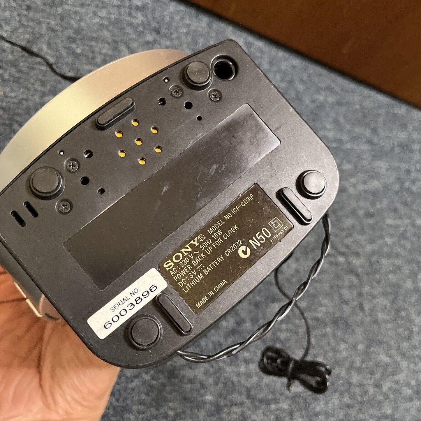 Sony Dream Machine Alarm Click FM/AM Radio CD 30-pin iPod ICF-CD3iP CD Player