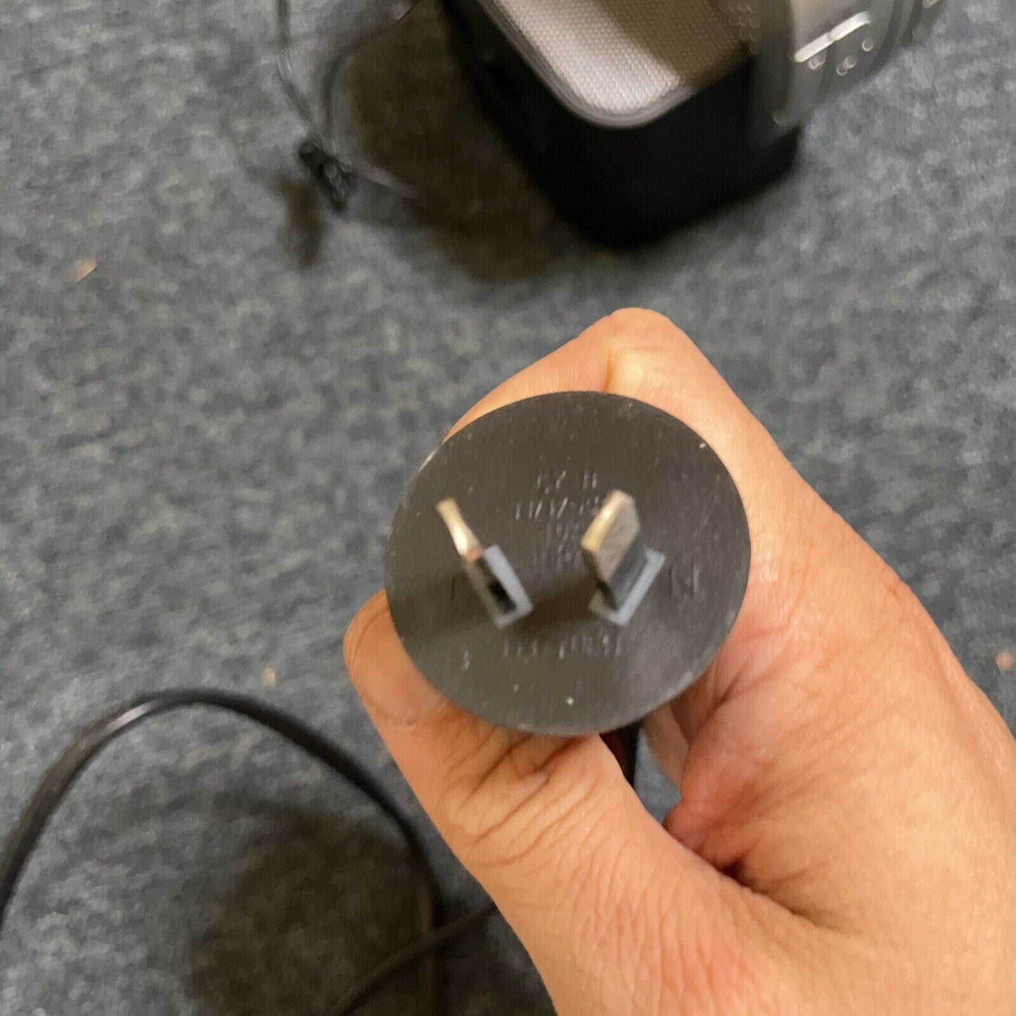 Sony Dream Machine Alarm Click FM/AM Radio CD 30-pin iPod ICF-CD3iP CD Player