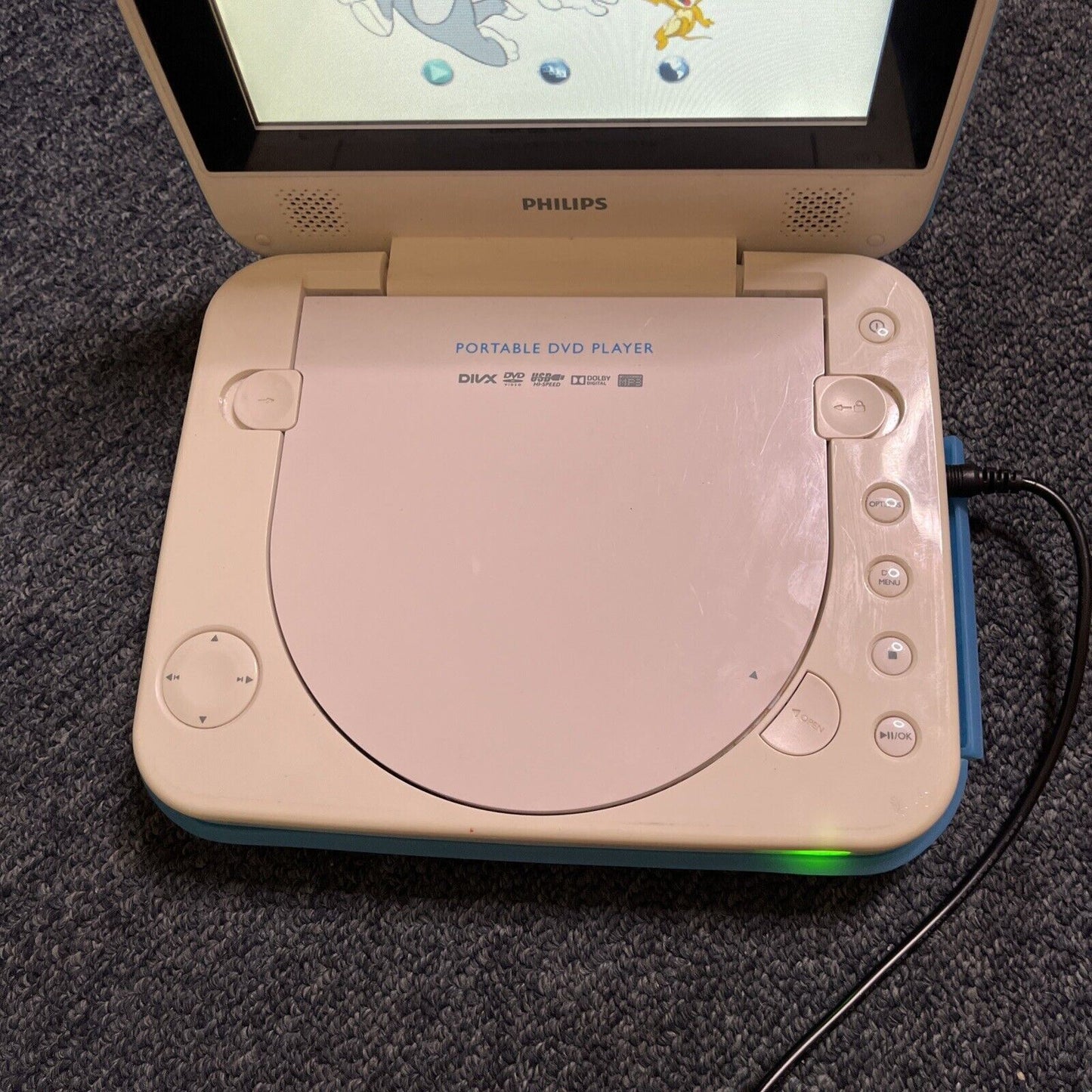 Philips 7" Portable DVD Player PD7006B/79