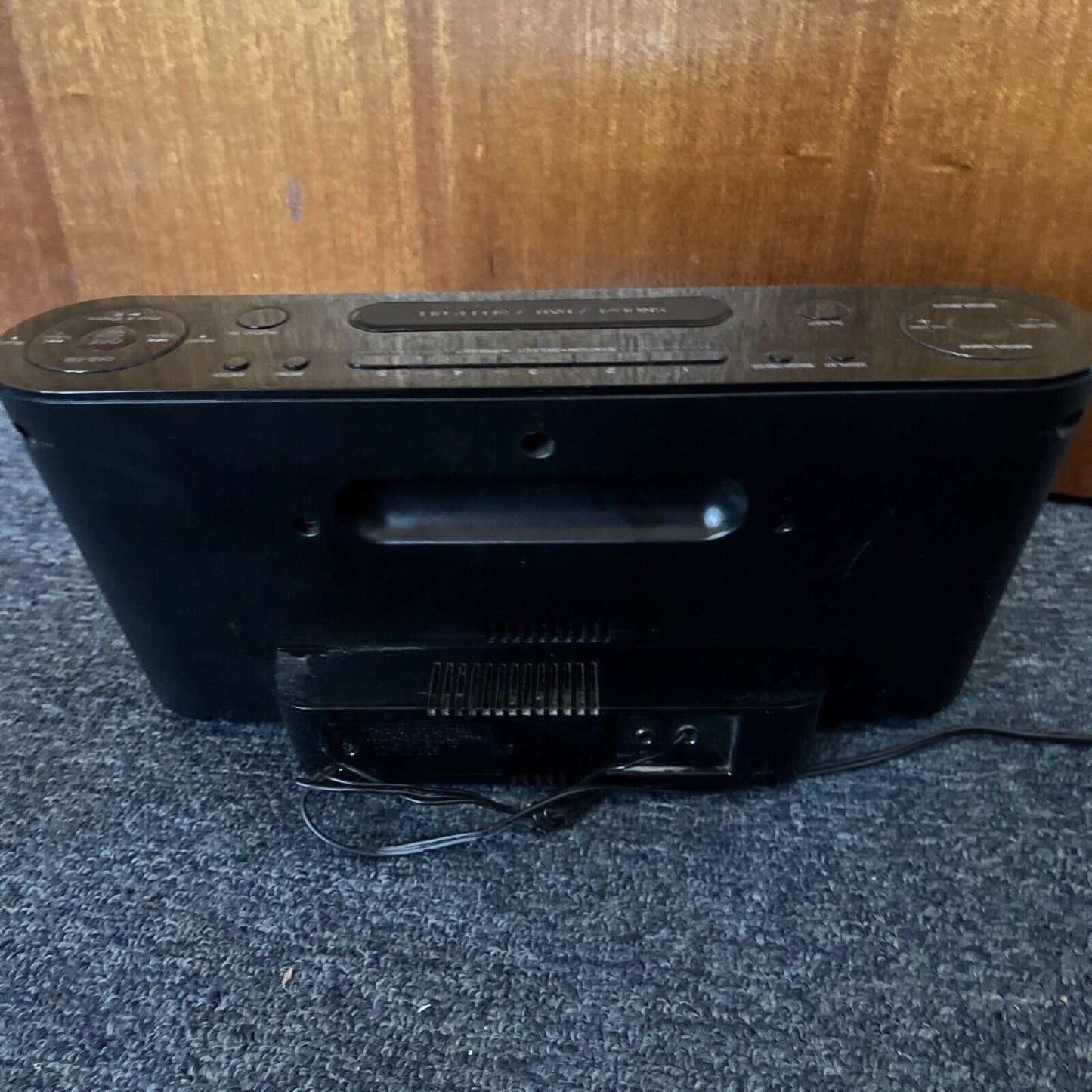 Sony Personal Audio Docking System XDR-DS12iP DAB+ Digital FM Radio 30-pin iPod