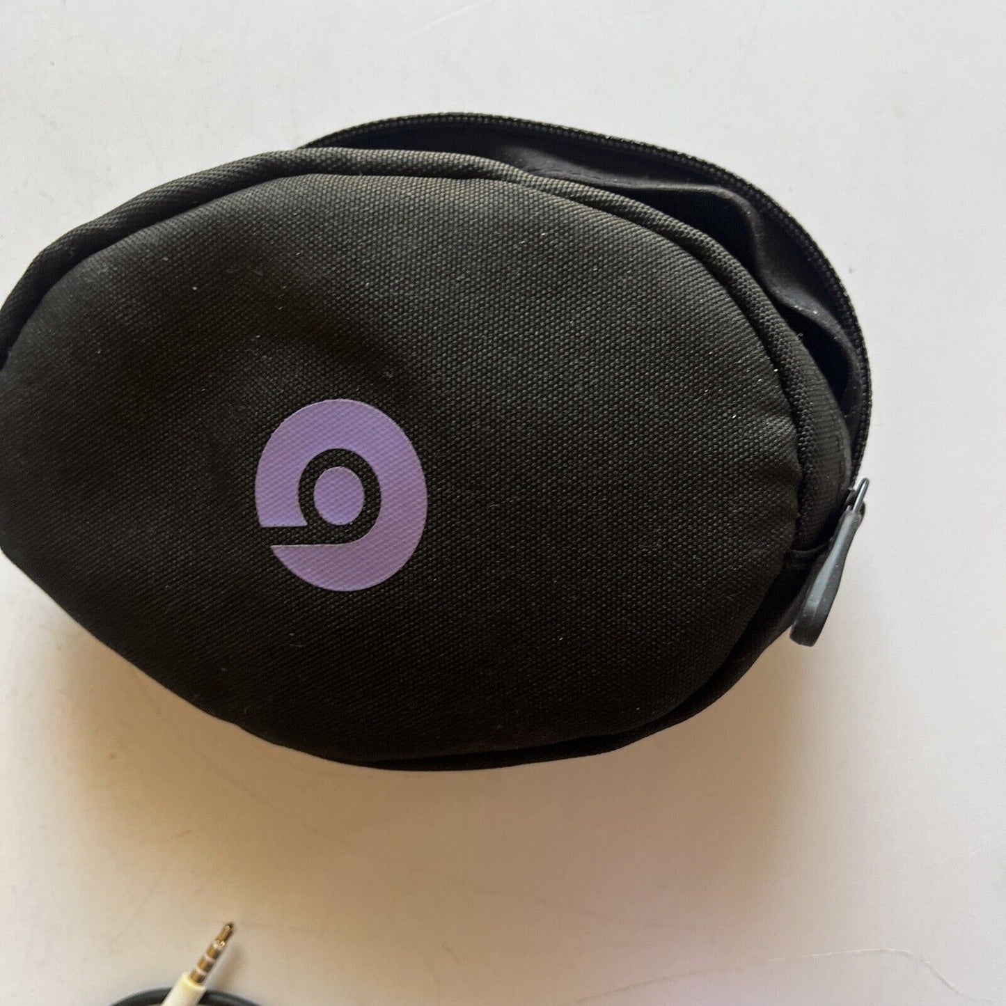 Beats Solo3 Wireless On-Ear Wireless Headphone A1796 *for parts or repair*