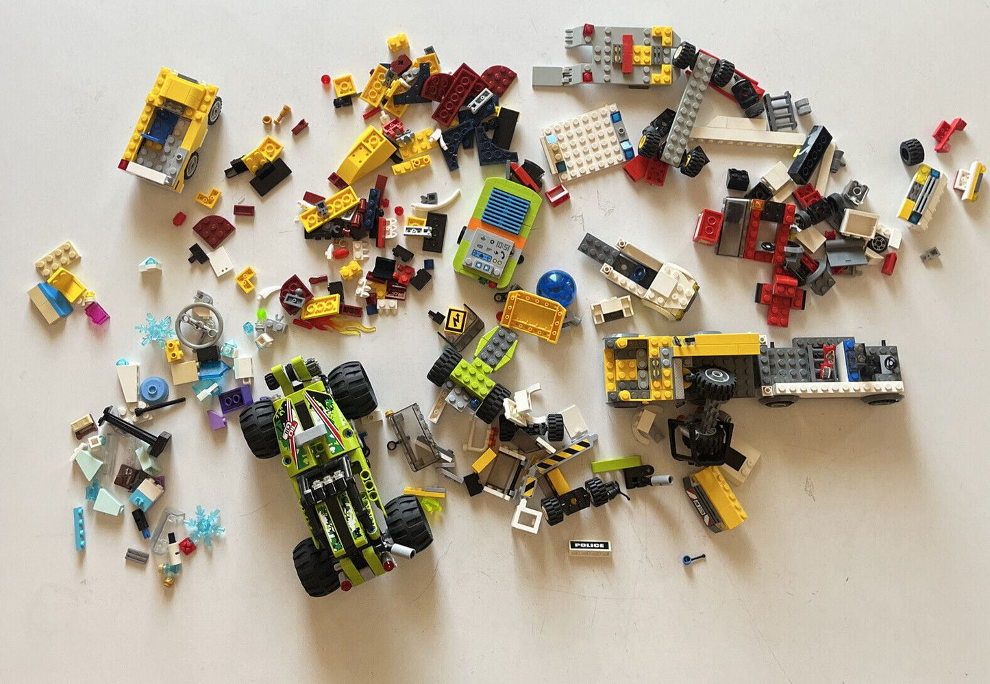 815g Lego Bulk Lot Assorted Bricks Pieces Parts Vehicles Lego technic