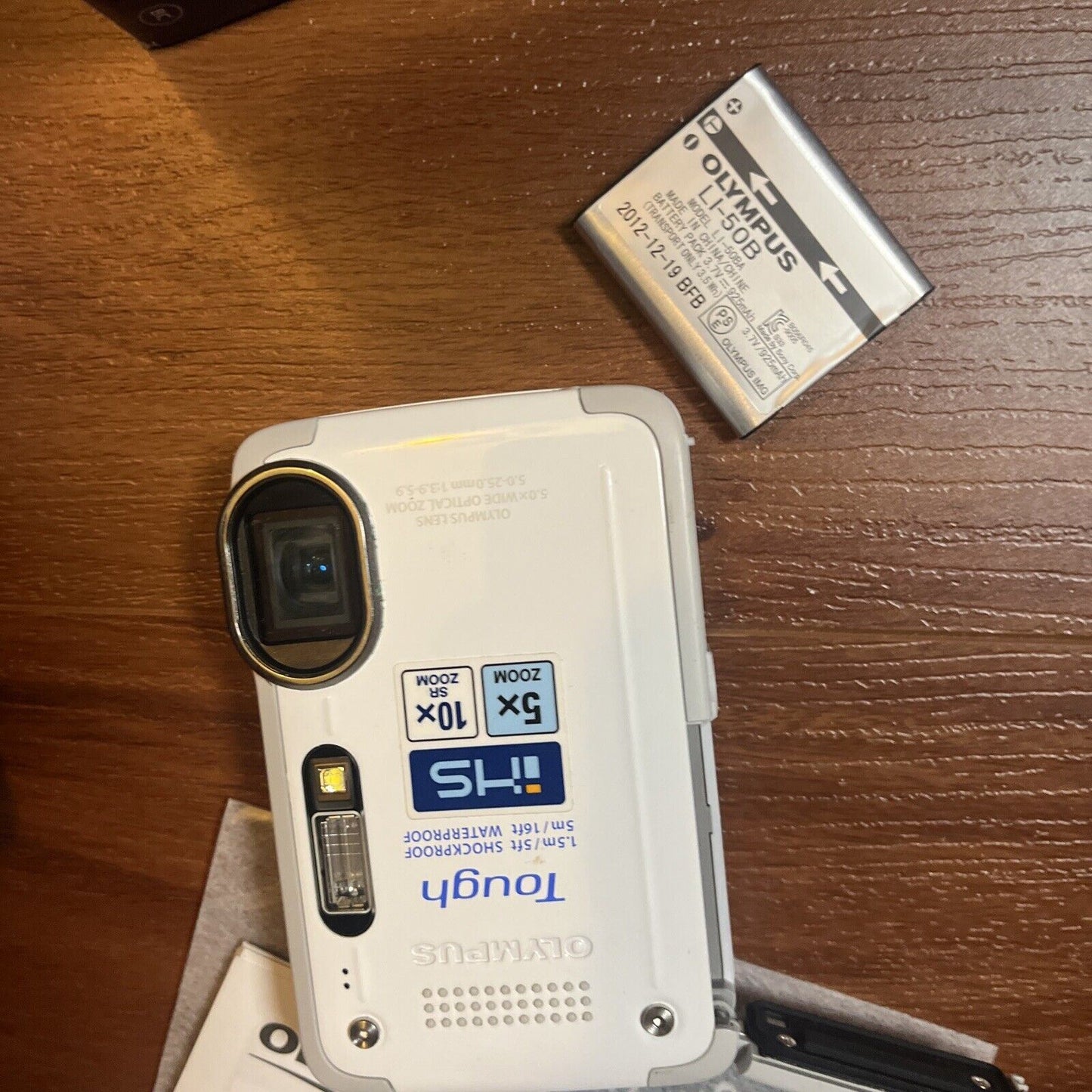 Olympus Stylus Tough TG-630 iHS 12.0 MP Digital Camera White - 5m Waterproof