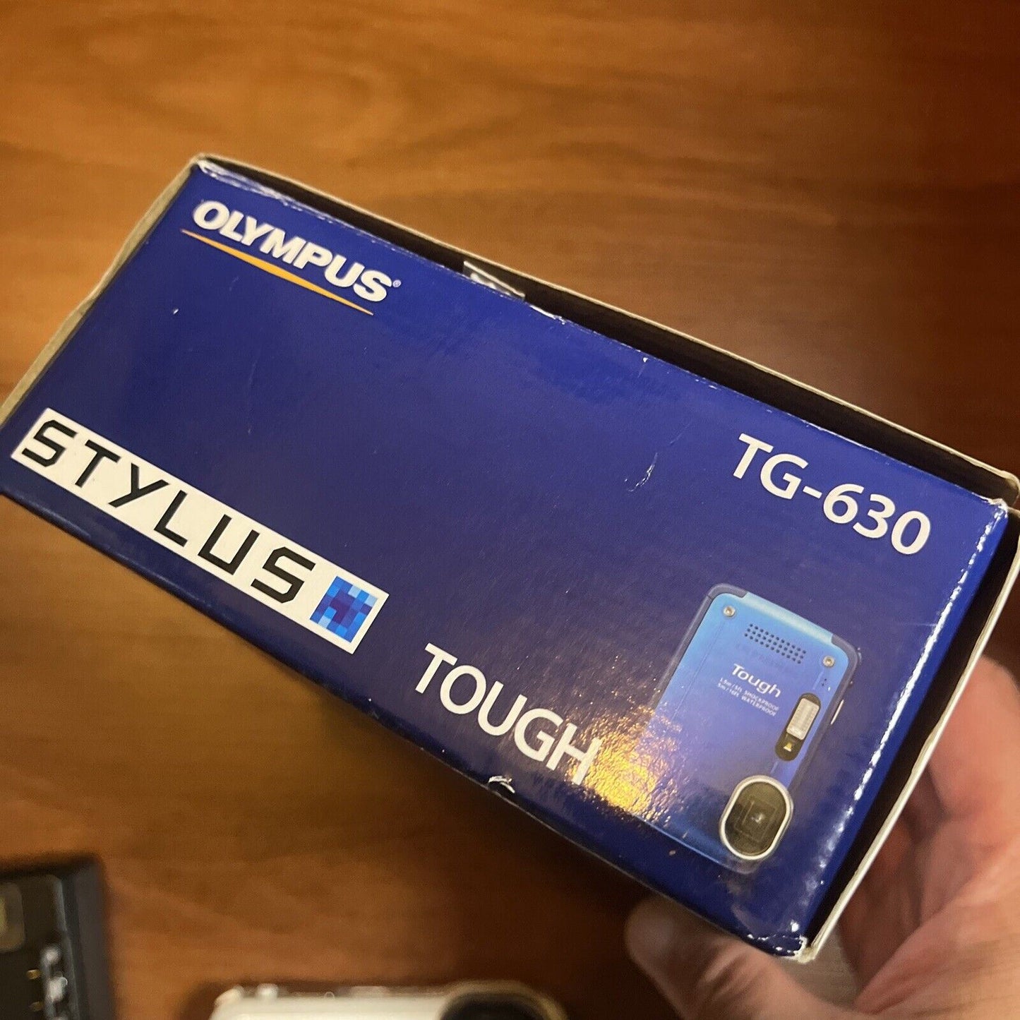 Olympus Stylus Tough TG-630 iHS 12.0 MP Digital Camera White - 5m Waterproof