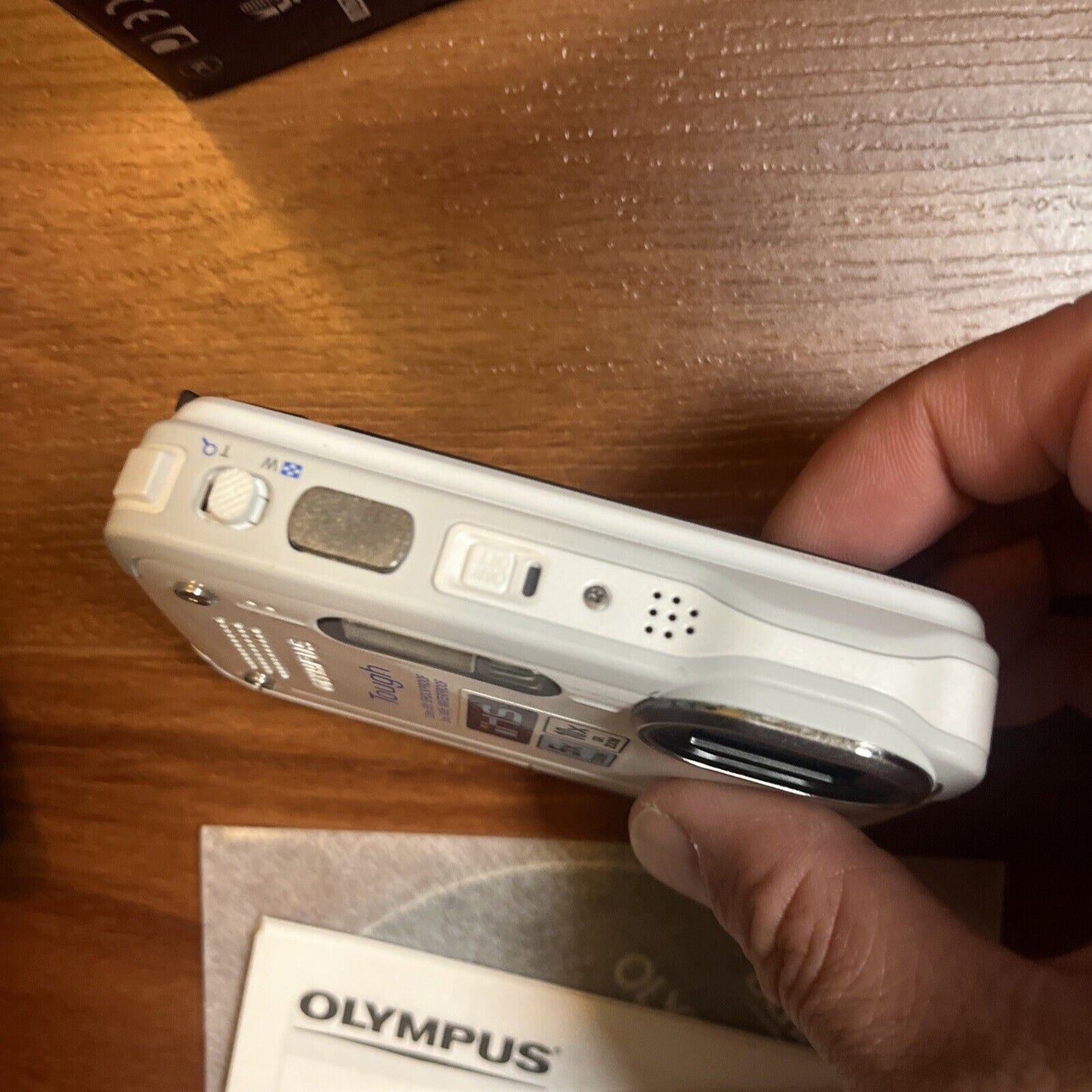 Olympus Stylus Tough TG-630 iHS 12.0 MP Digital Camera White - 5m Waterproof