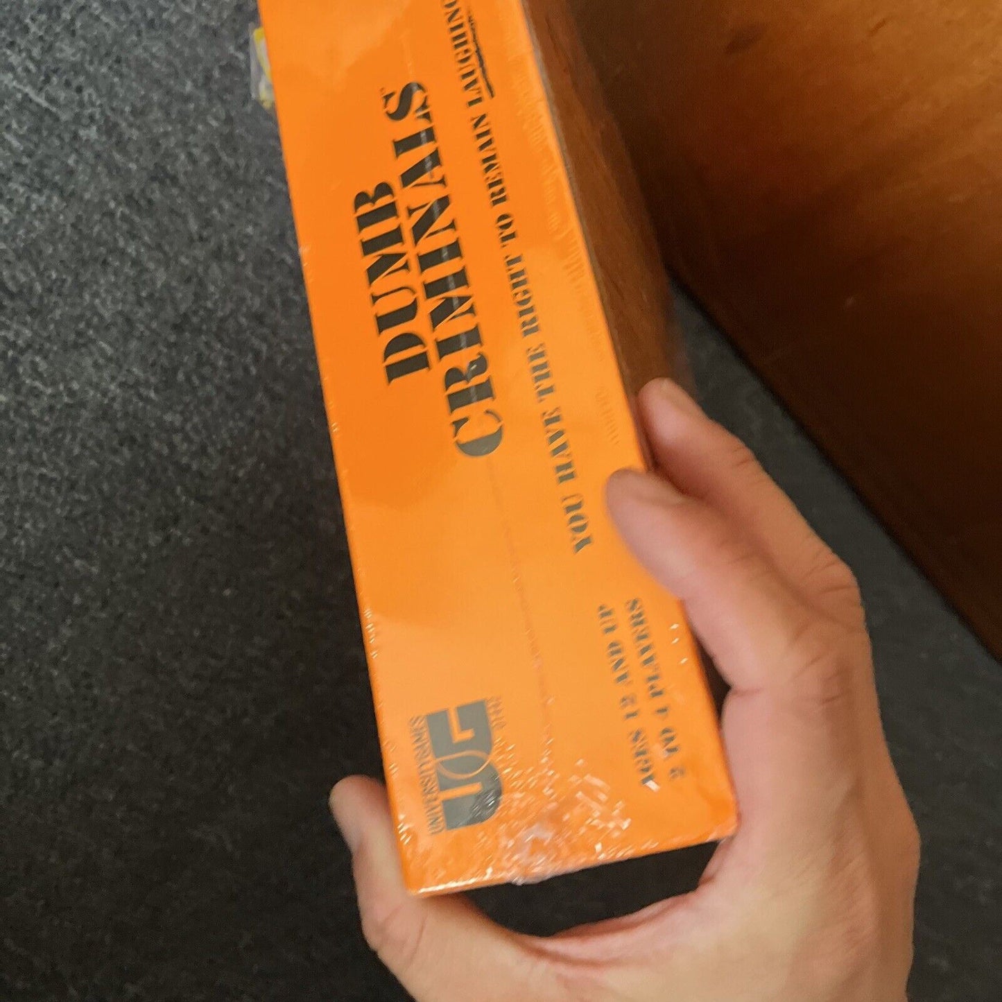 *New Sealed* Dumb Criminals The Board Game You Have The Right To Remain Laughing