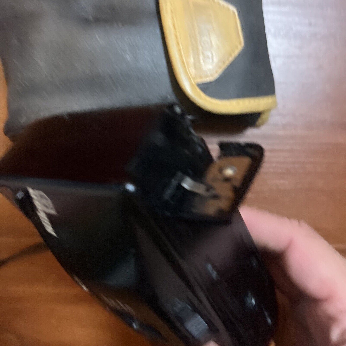 Nikon RF 35mm Film Camera *Works but has broken battery lid*