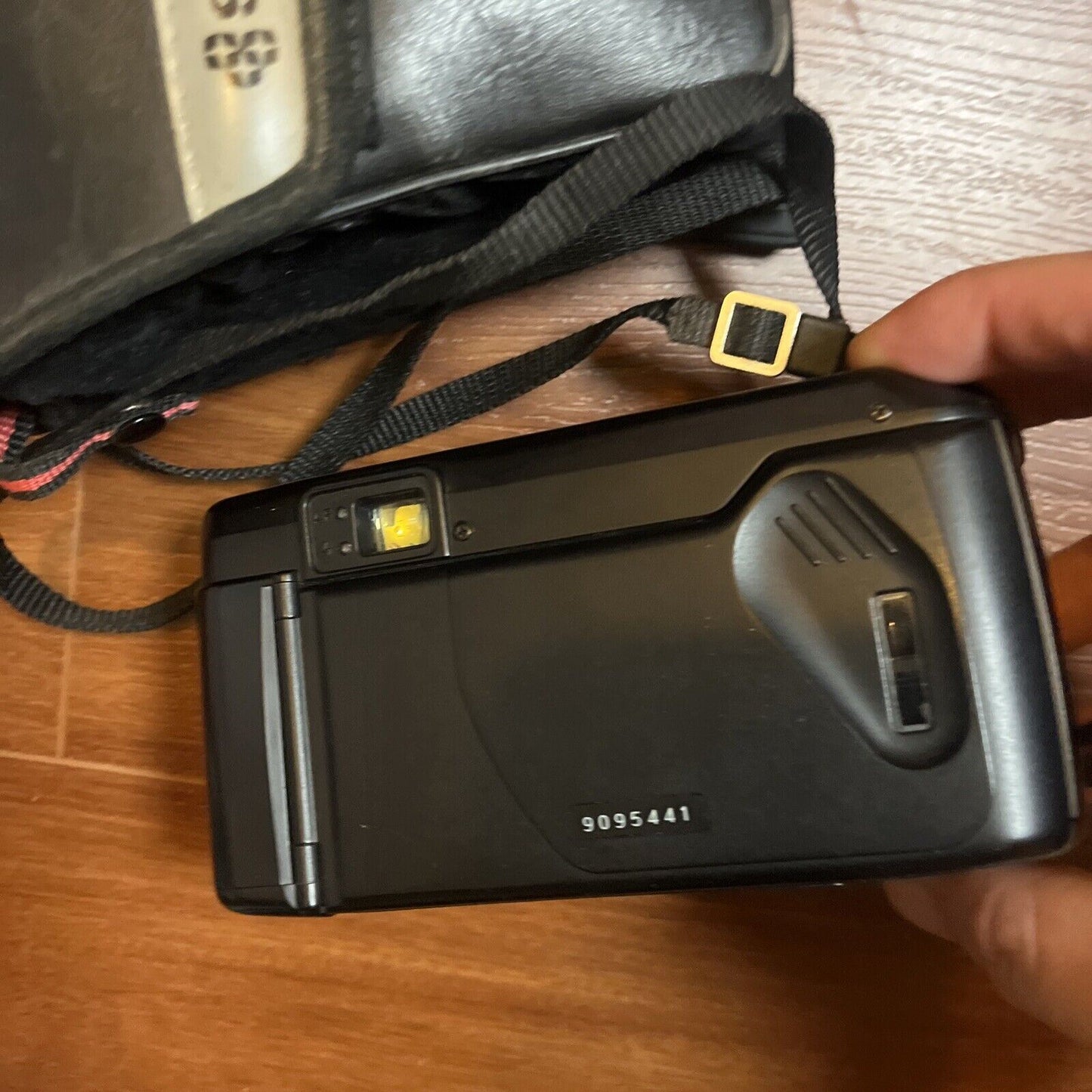 Samsung AF Zoom 700 Film Camera with Manual Case
