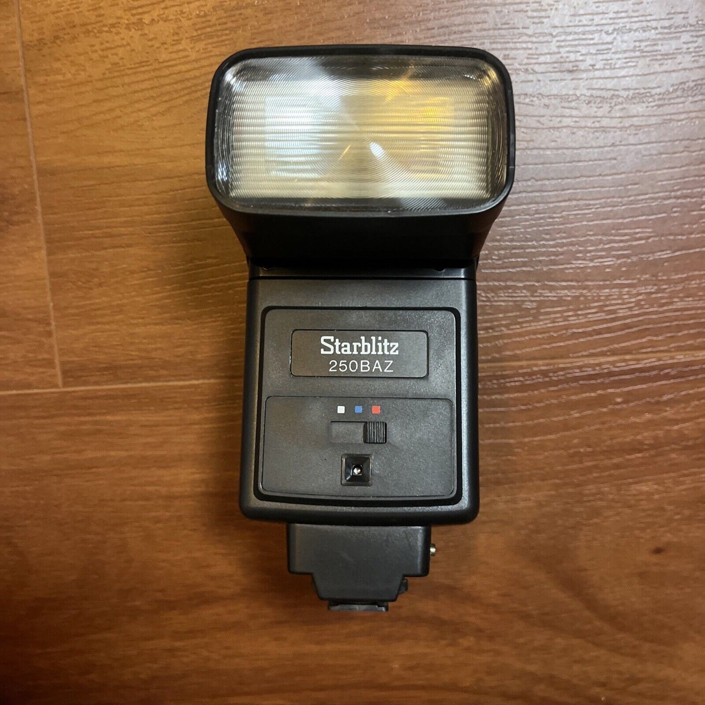 Starblitz 250BAZ Film Camera Flash