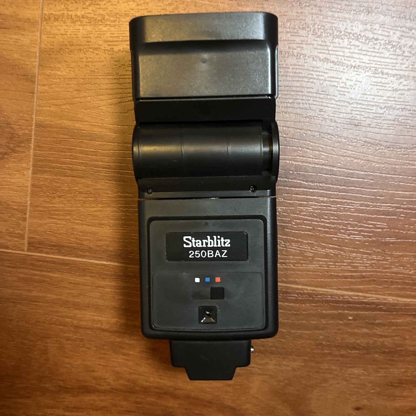 Starblitz 250BAZ Film Camera Flash