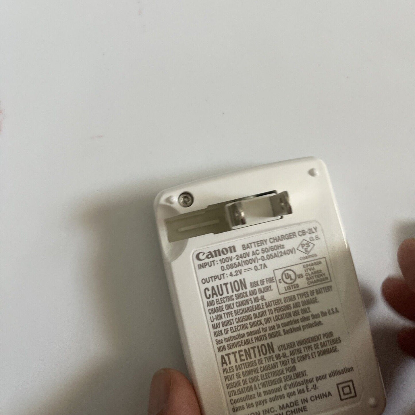 Genuine Canon CB-2LY Battery Charger for NB-6L battery